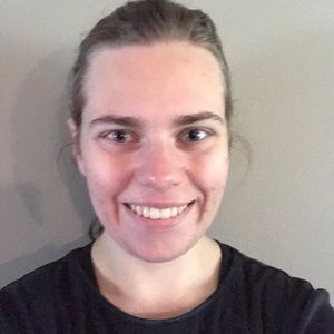 Meet your Posher, Abby